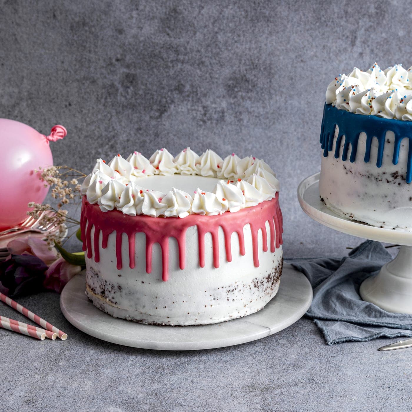 Naked drip cake fra Kakemakeren.