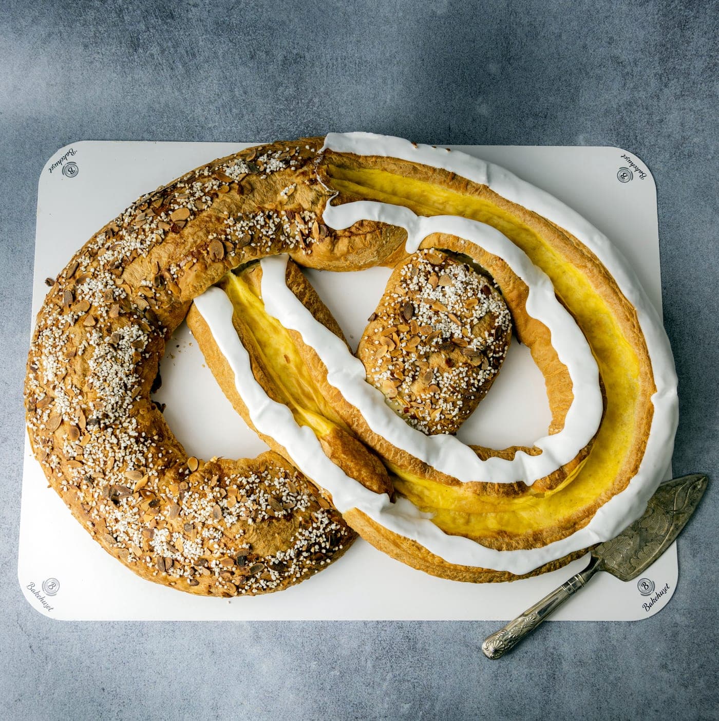 Wienerkringle med makron fra Kakemakeren.