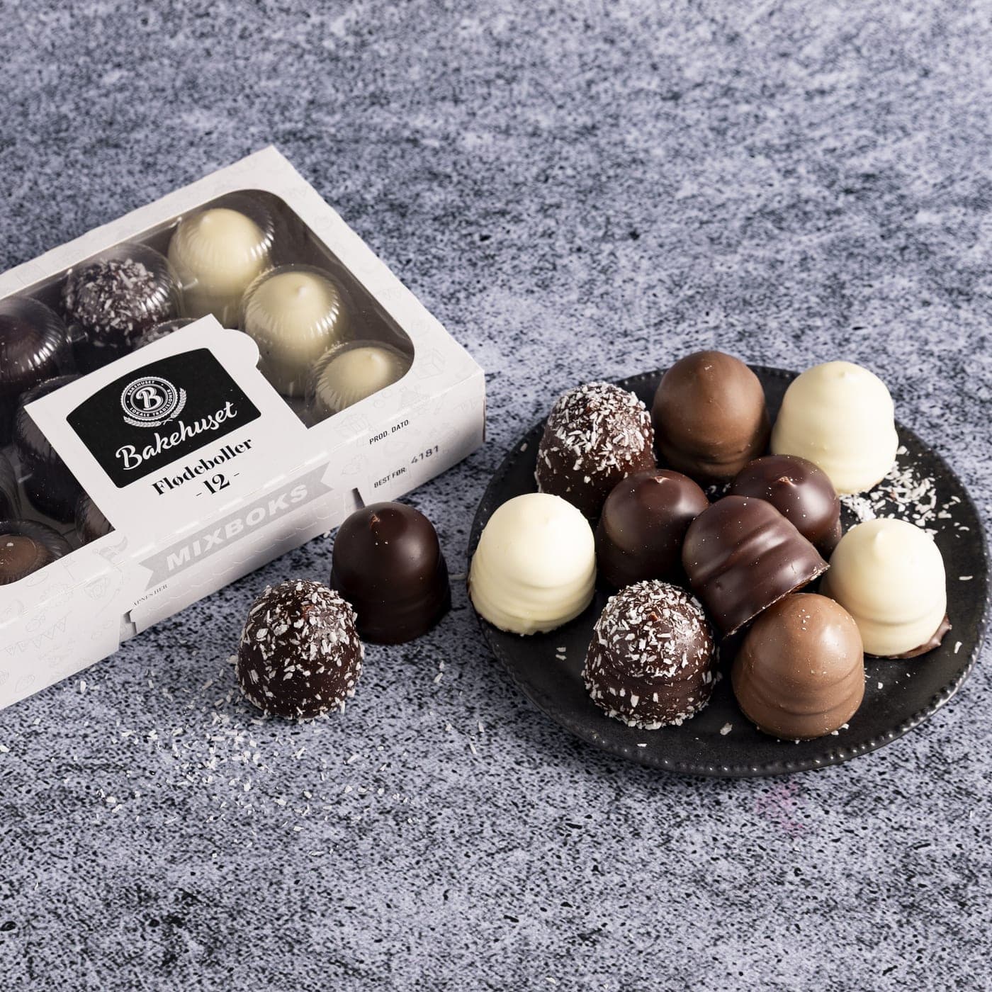 Flødebollemiks fra Kakemakeren.